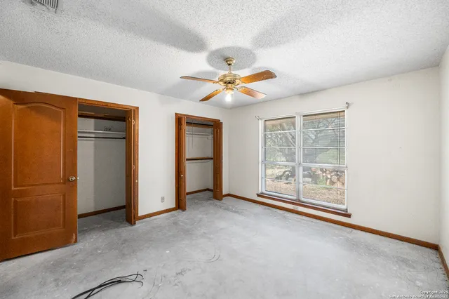 $900,000 | 0 Fm 2200, Devine, TX 78016