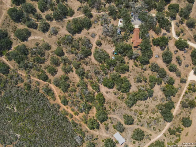 $900,000 | 0 Fm 2200, Devine, TX 78016