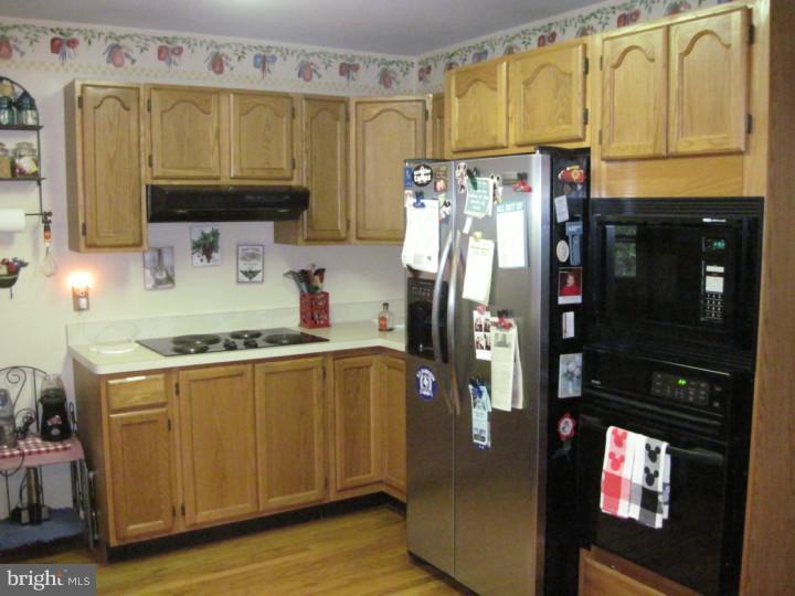 5 Thomas Road Voorhees, NJ 08043 - Photo 2 of 25 Kitchen