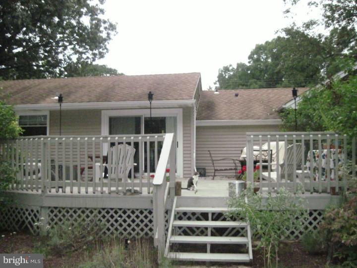 5 Thomas Road Voorhees, NJ 08043 - Photo 16 of 25 Deck