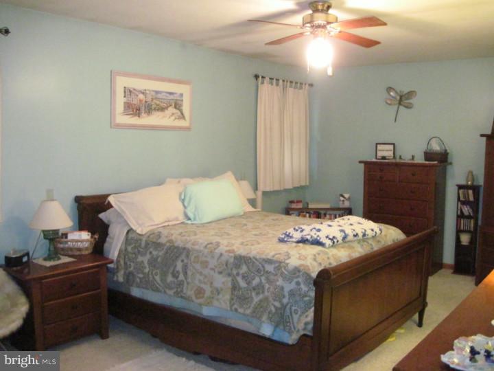 5 Thomas Road Voorhees, NJ 08043 - Photo 10 of 25 Bedroom - Main