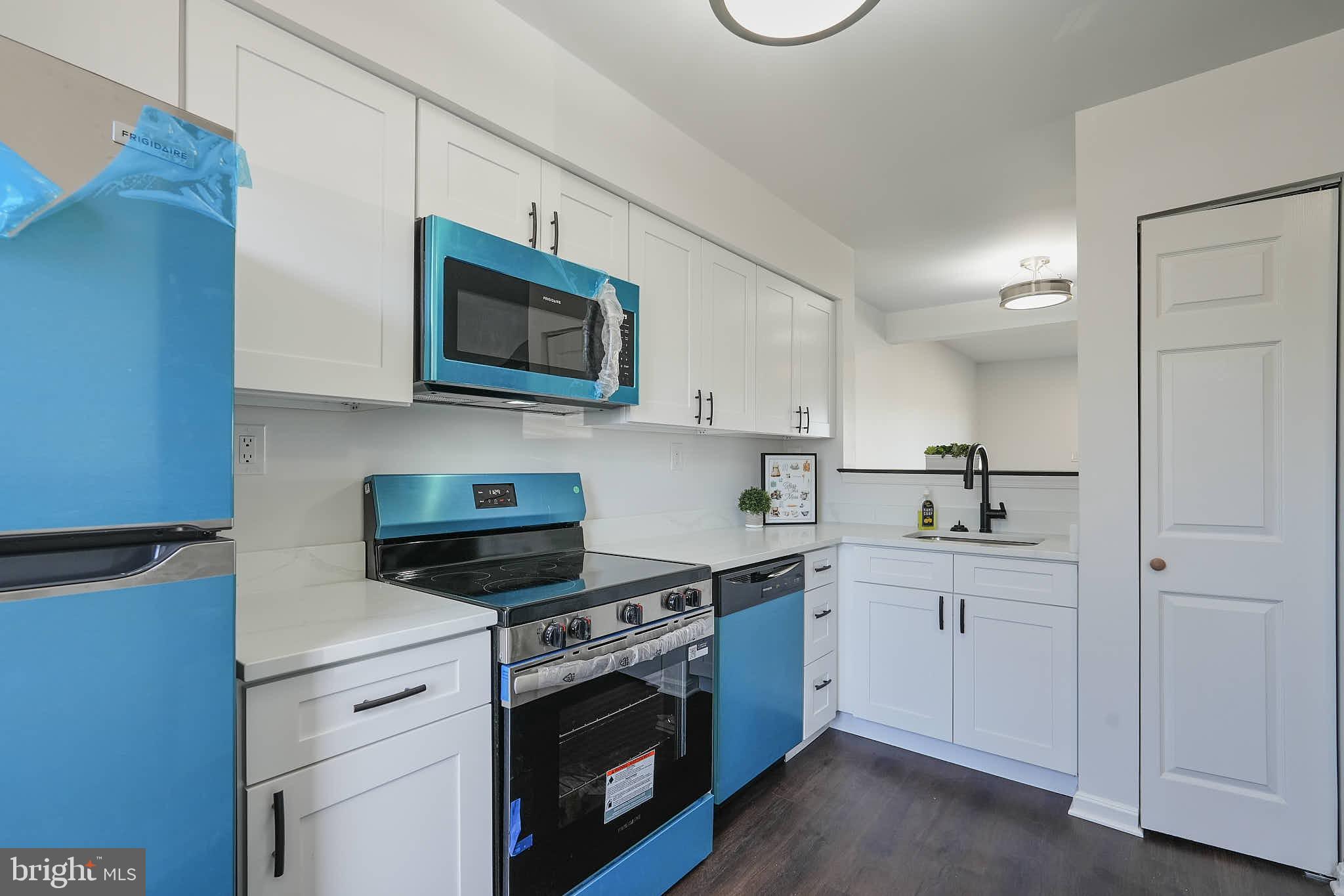 3034 Shepperton Terrace Silver Spring, MD 20904 - Photo 7 of 34