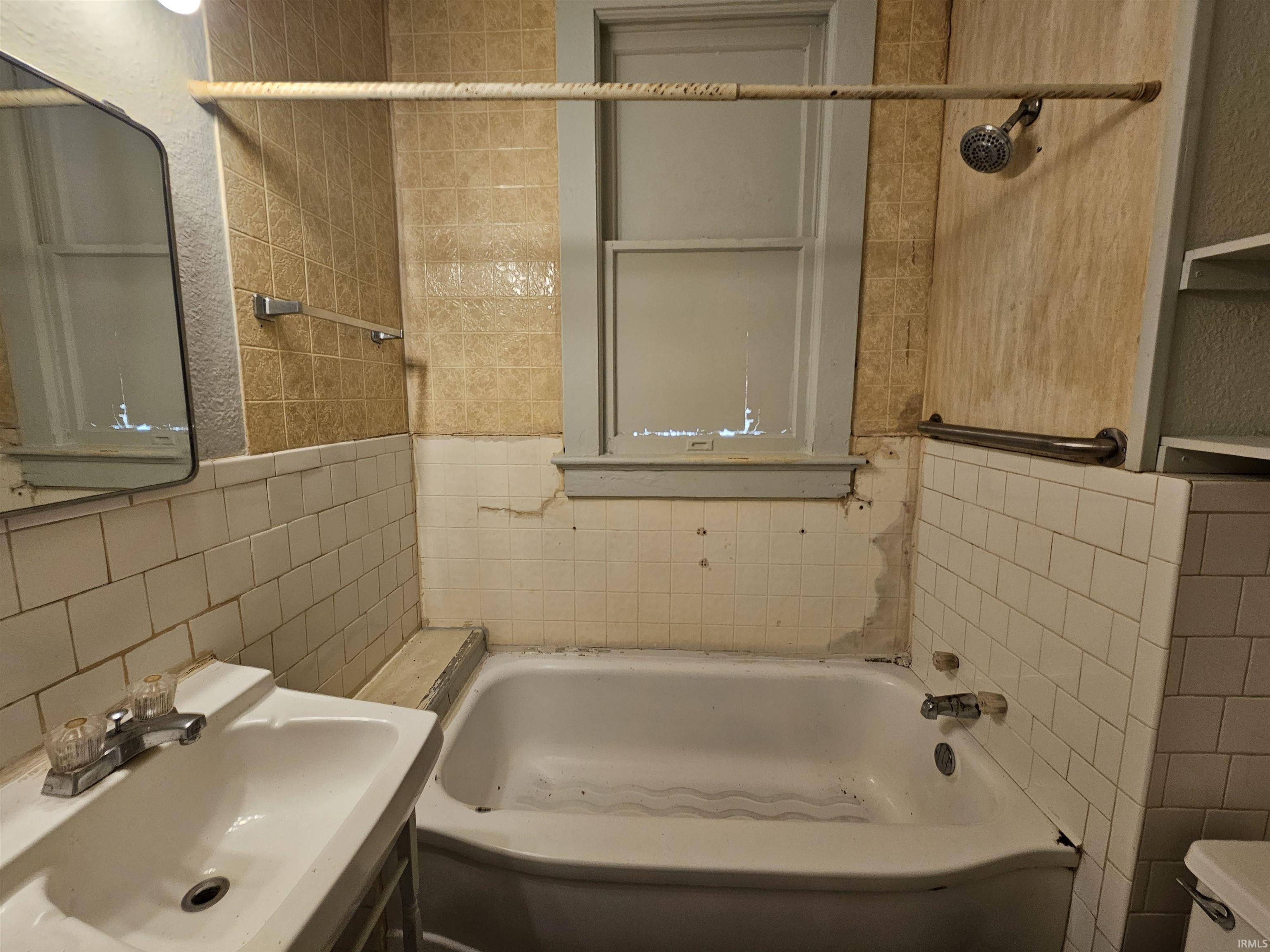 809 Jefferson Avenue, Unit 14 Evansville, IN 47713 - Photo 4 of 5