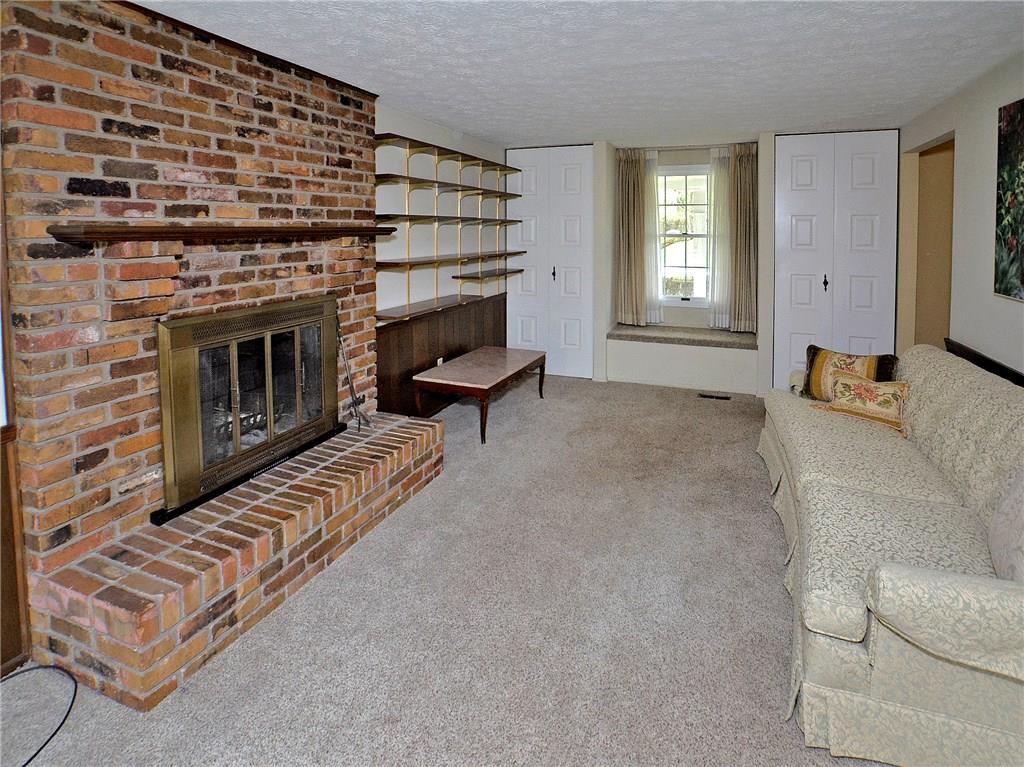 2124 Ramsey Road Monroeville, PA 15146 - Photo 9 of 25 Gallery Image 9