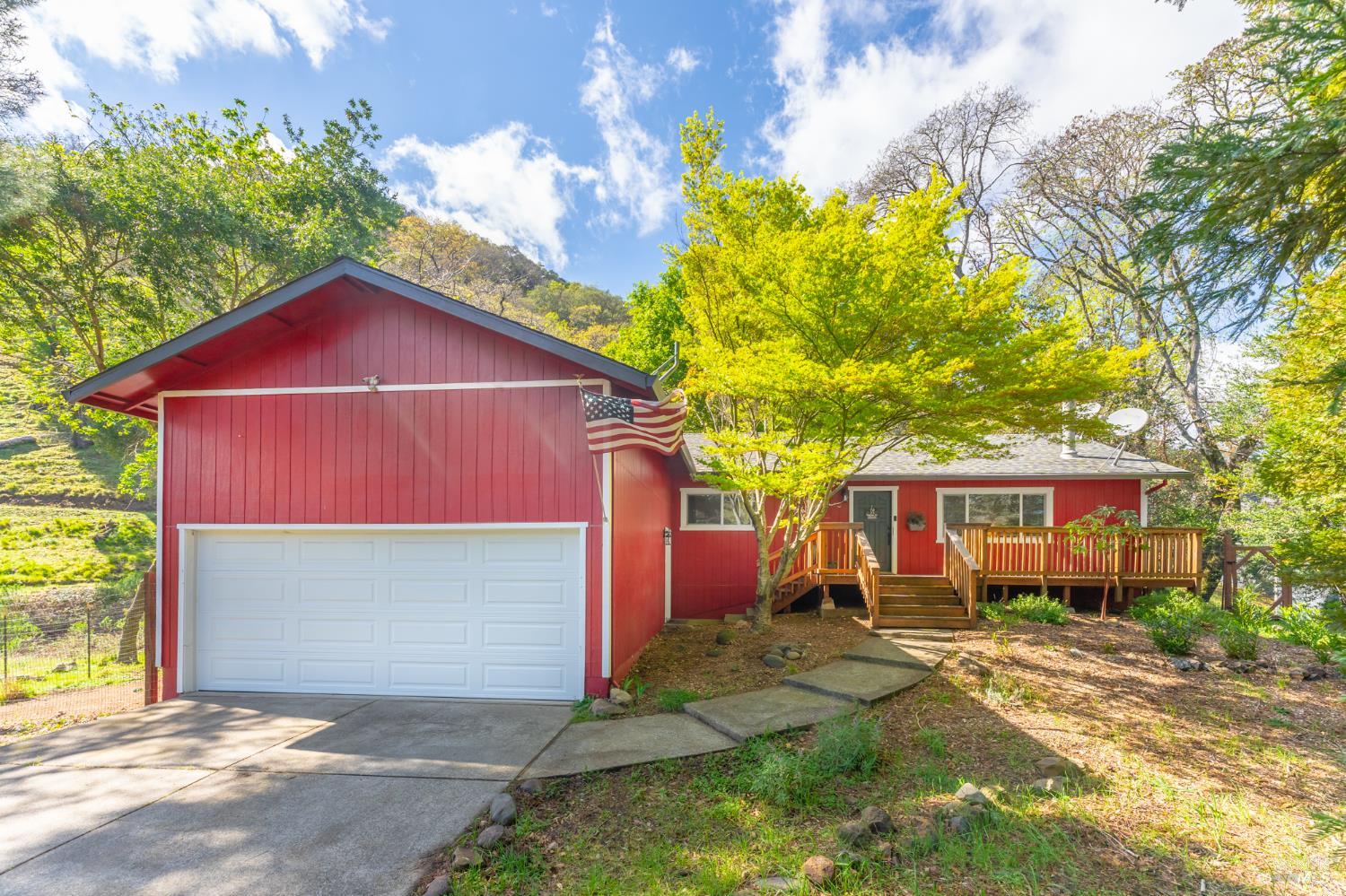 132 Ridgecrest Drive Napa, CA 94558 - Photo 1 of 41 Charming in Circle Oaks!