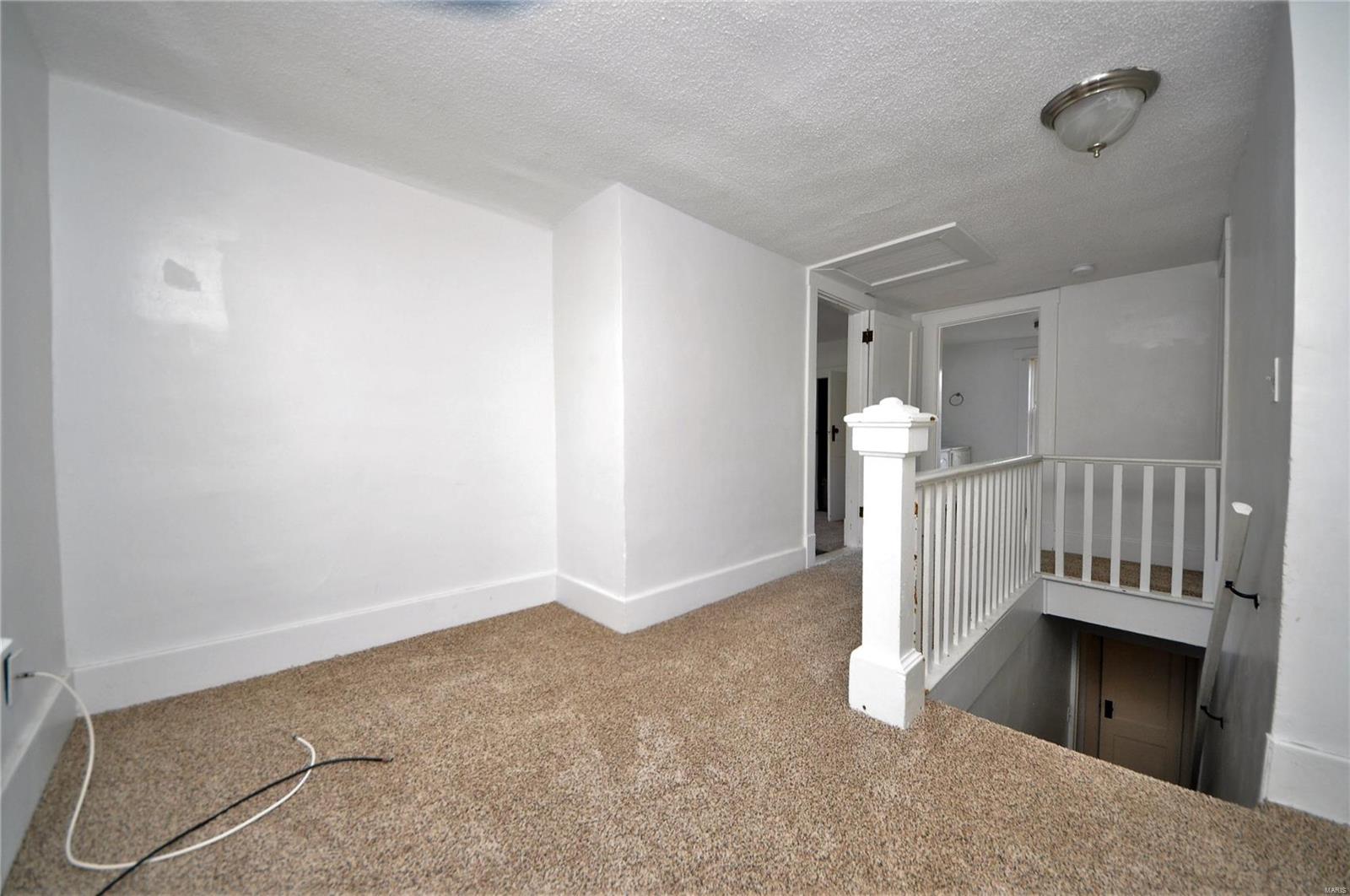 3851 Fee Fee Road Bridgeton, MO 63044 - Photo 18 of 33 Gallery Image 18
