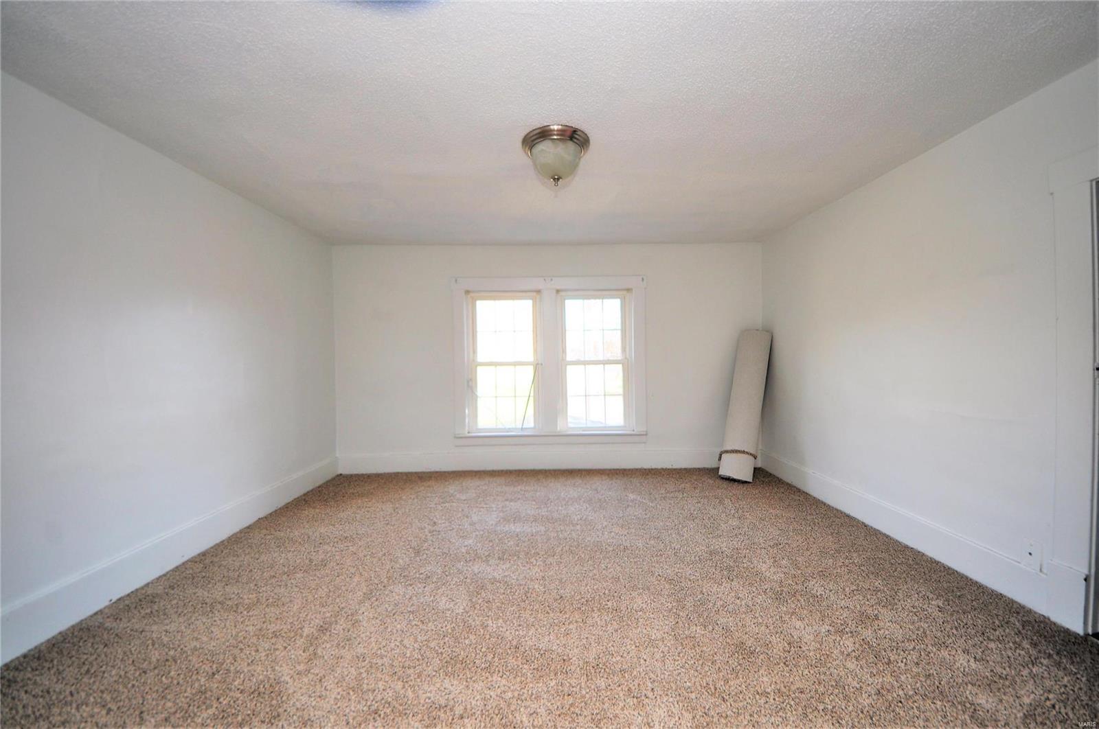 3851 Fee Fee Road Bridgeton, MO 63044 - Photo 19 of 33 Gallery Image 19