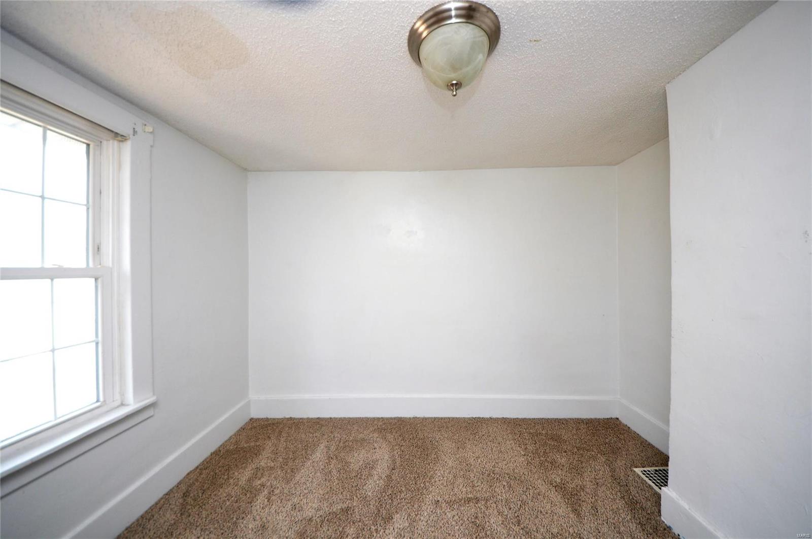 3851 Fee Fee Road Bridgeton, MO 63044 - Photo 24 of 33 Gallery Image 24