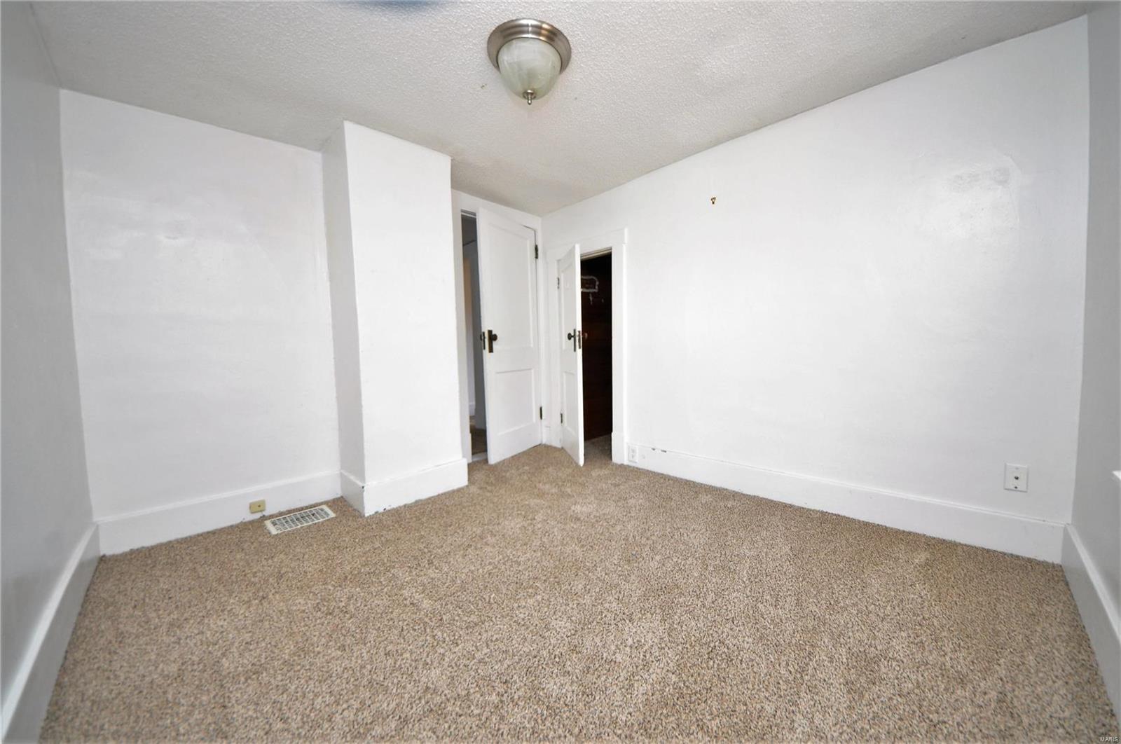 3851 Fee Fee Road Bridgeton, MO 63044 - Photo 25 of 33 Gallery Image 25