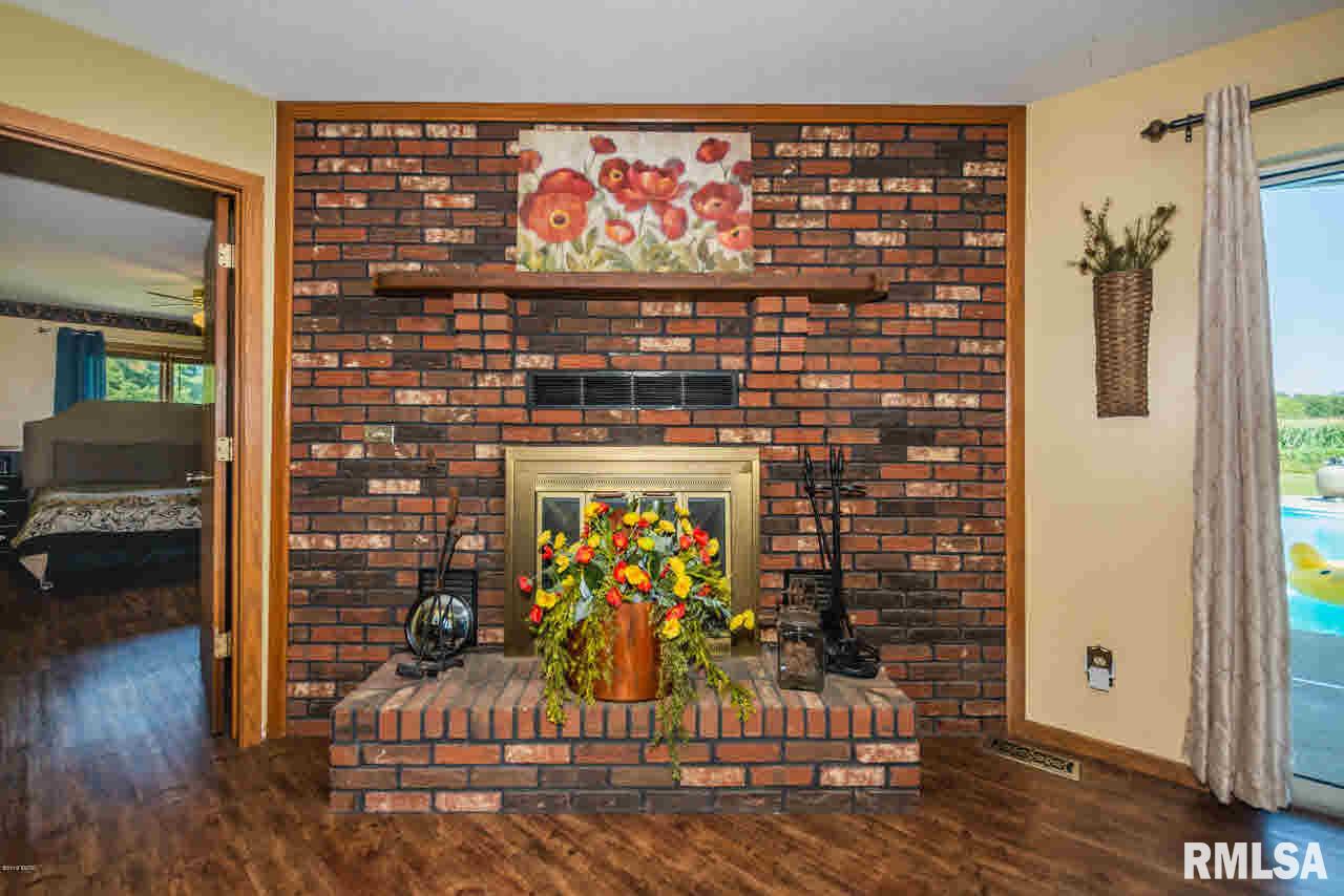 6983 Golf Course Road McLeansboro, IL 62859 - Photo 12 of 80 Gallery Image 12