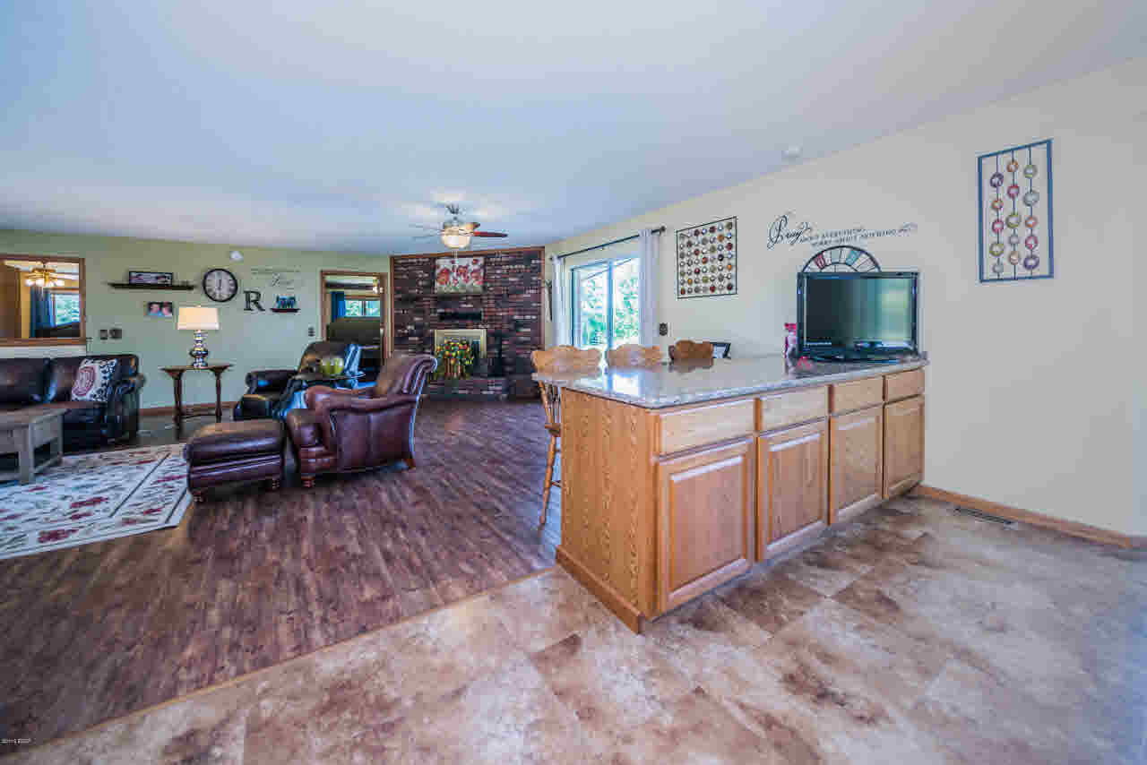 6983 Golf Course Road McLeansboro, IL 62859 - Photo 13 of 80 Gallery Image 13