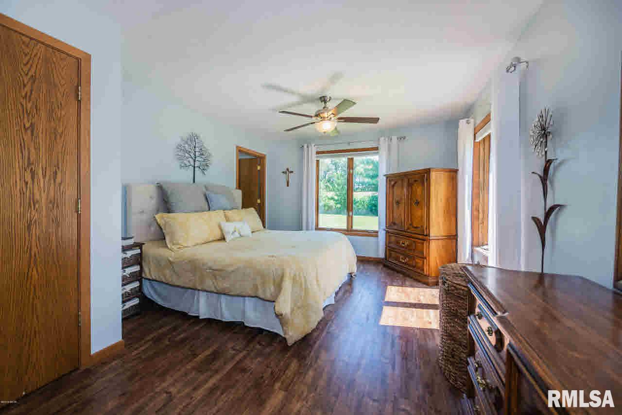 6983 Golf Course Road McLeansboro, IL 62859 - Photo 21 of 80 Gallery Image 21