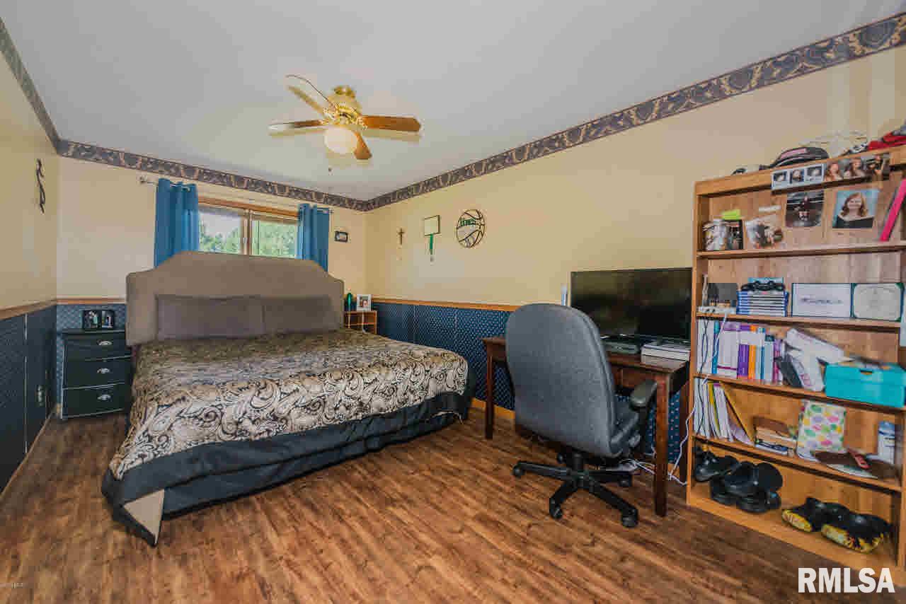 6983 Golf Course Road McLeansboro, IL 62859 - Photo 33 of 80 Gallery Image 33