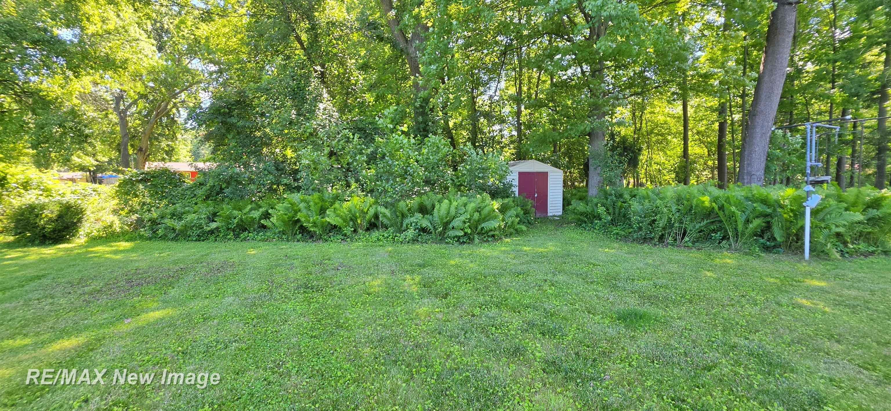 4445 Eastport Drive Bridgeport, MI 48722 - Photo 20 of 24