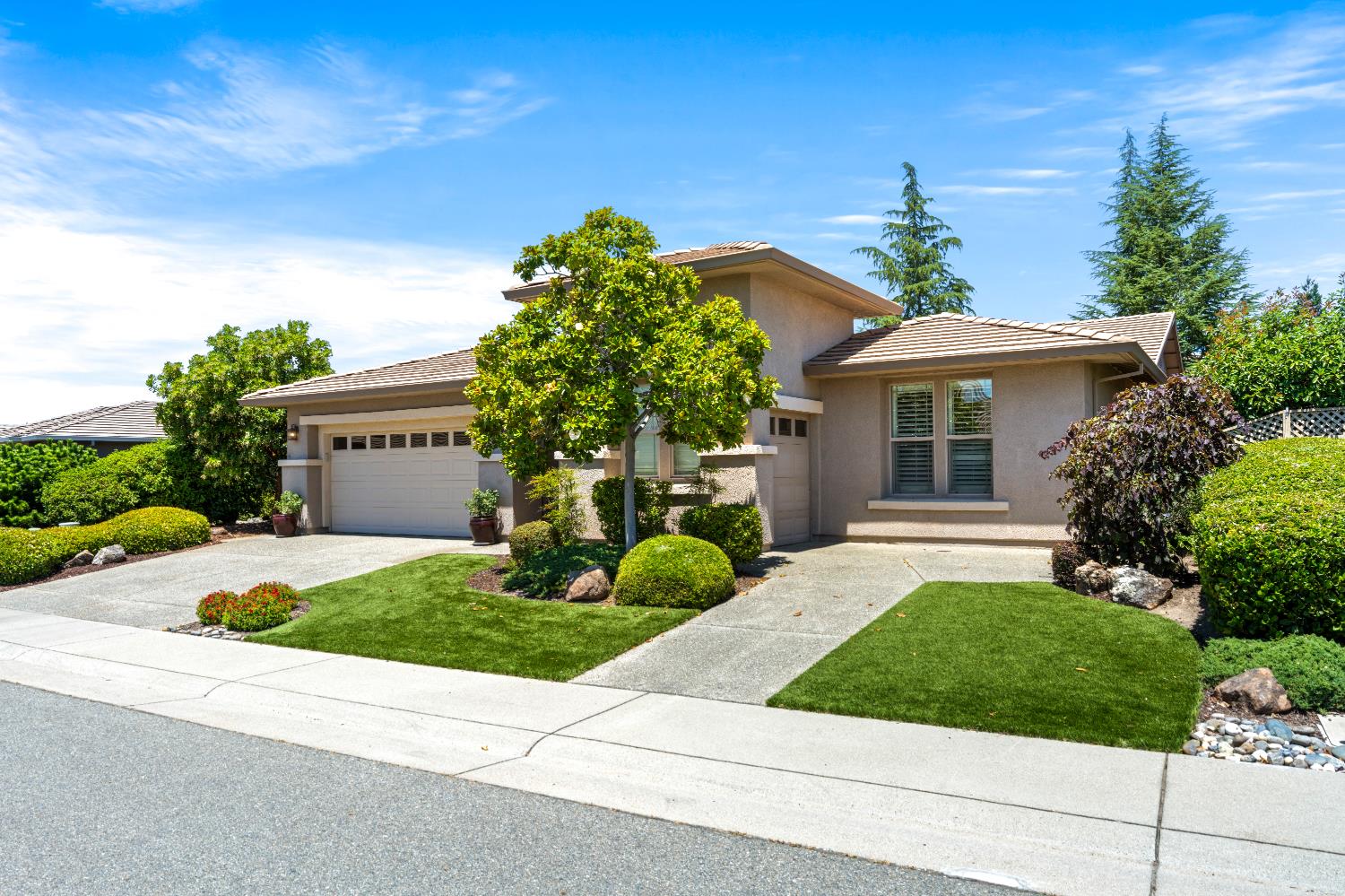 2306 Longspur Loop Lincoln, CA 95648 - Photo 2 of 59