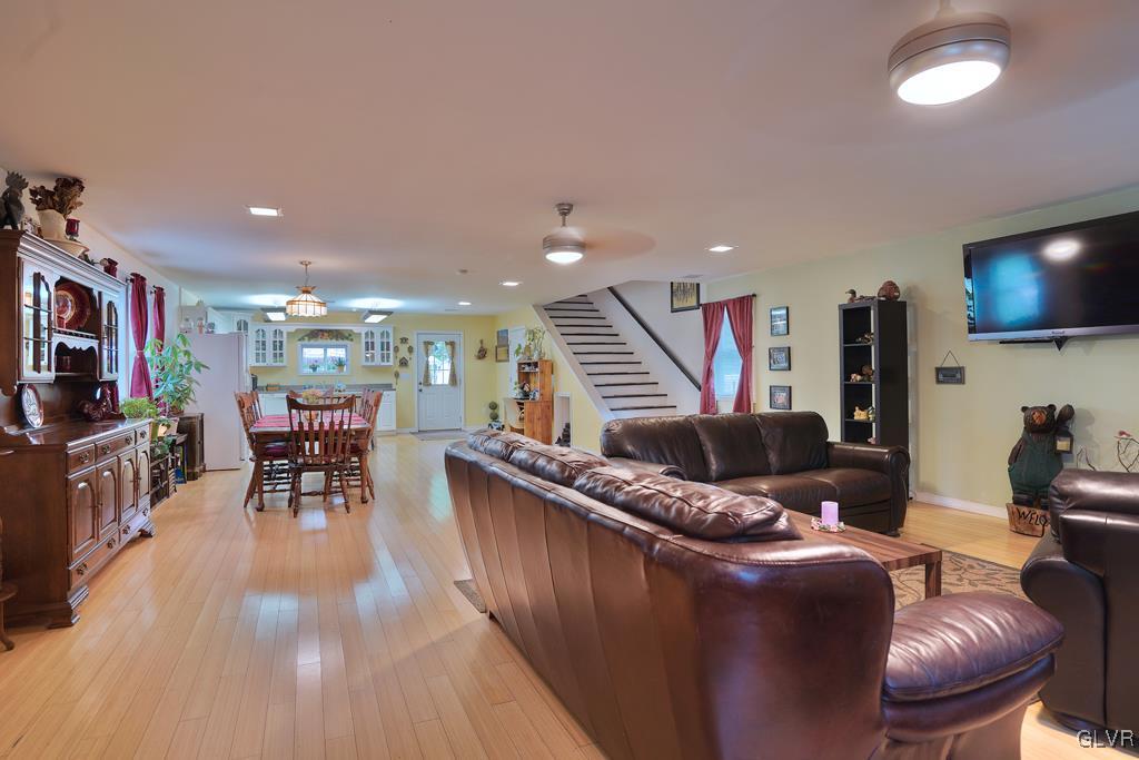 400 Pool Road, Unit 10 Northampton, PA 18067 - Photo 4 of 23 Gallery Image 4