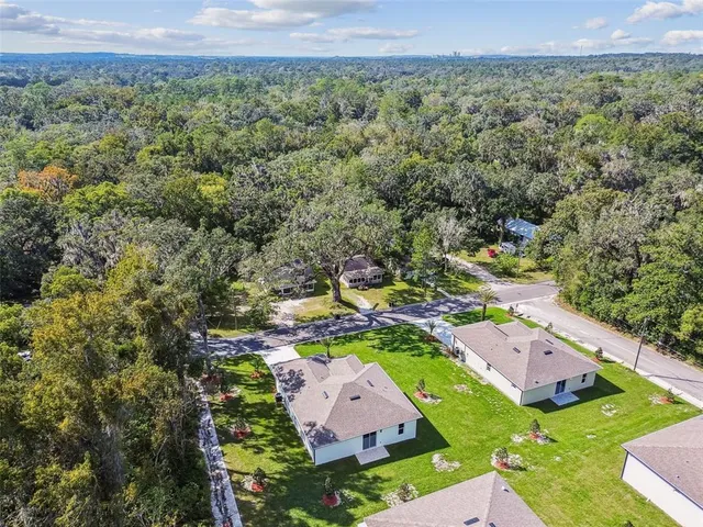 $2,700 | 300 North Lemon Avenue, Brooksville, FL 34601