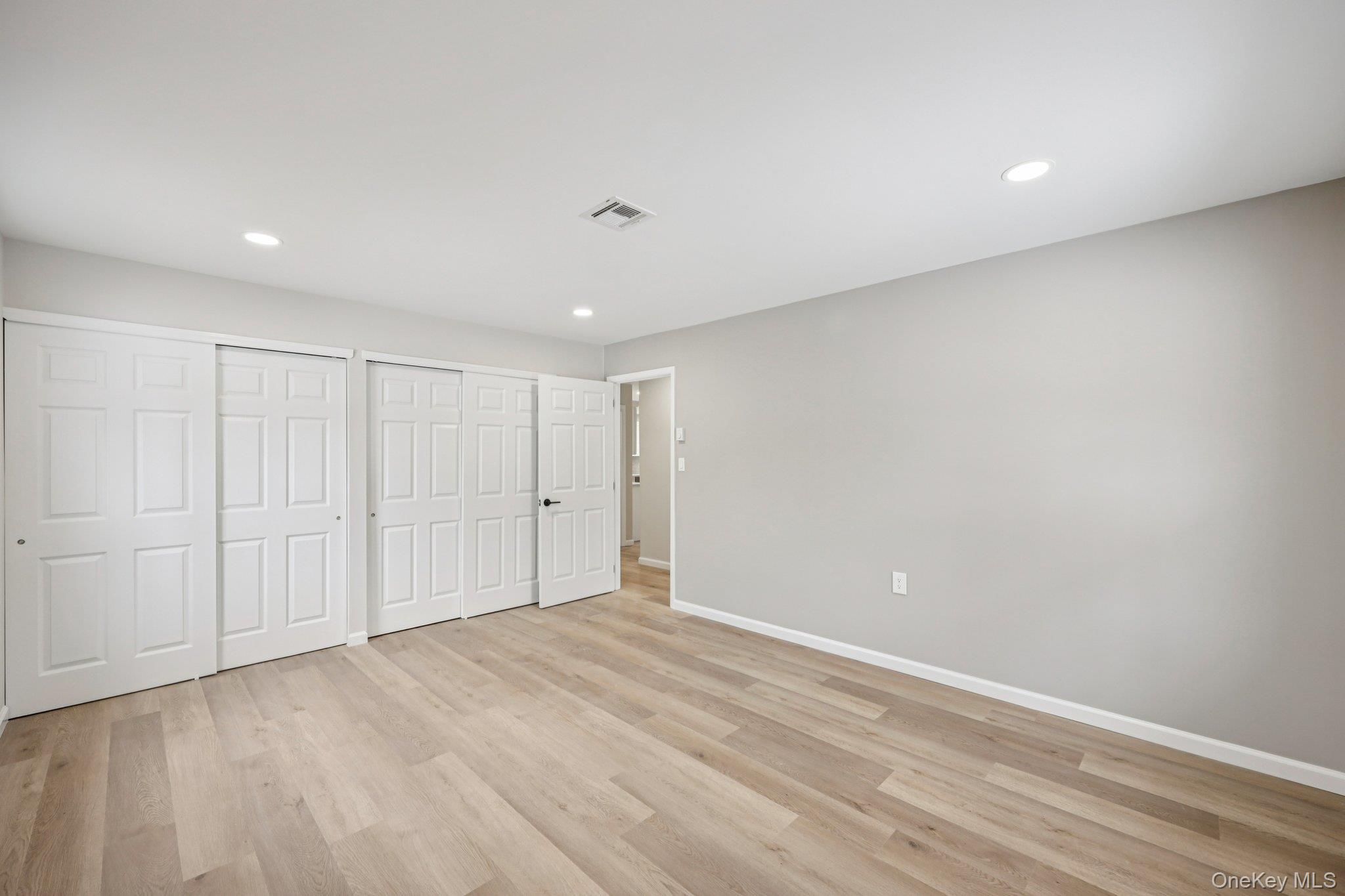 151 Laurance Lane Ridge, NY 11961 - Photo 19 of 33