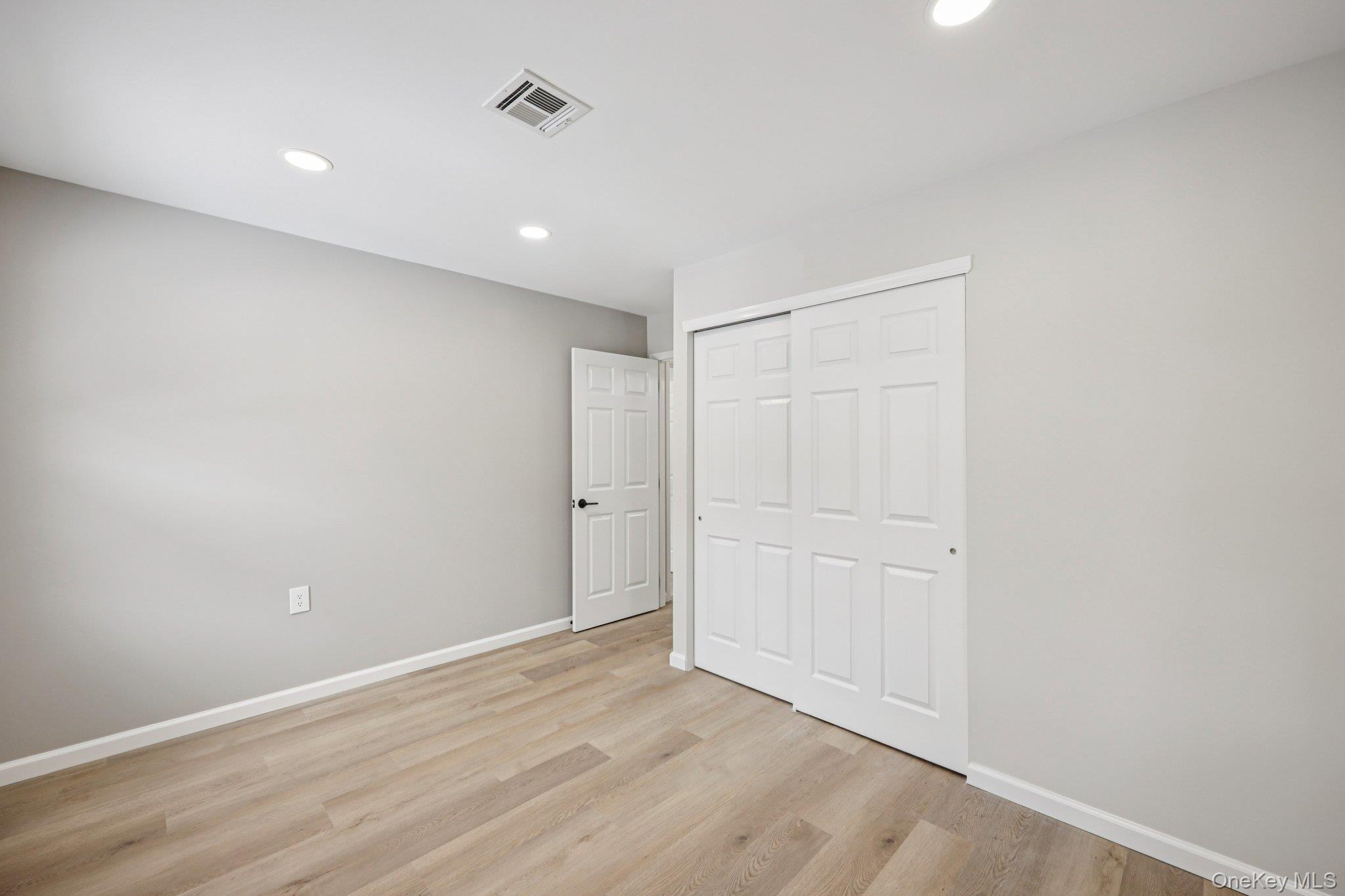 151 Laurance Lane Ridge, NY 11961 - Photo 24 of 33