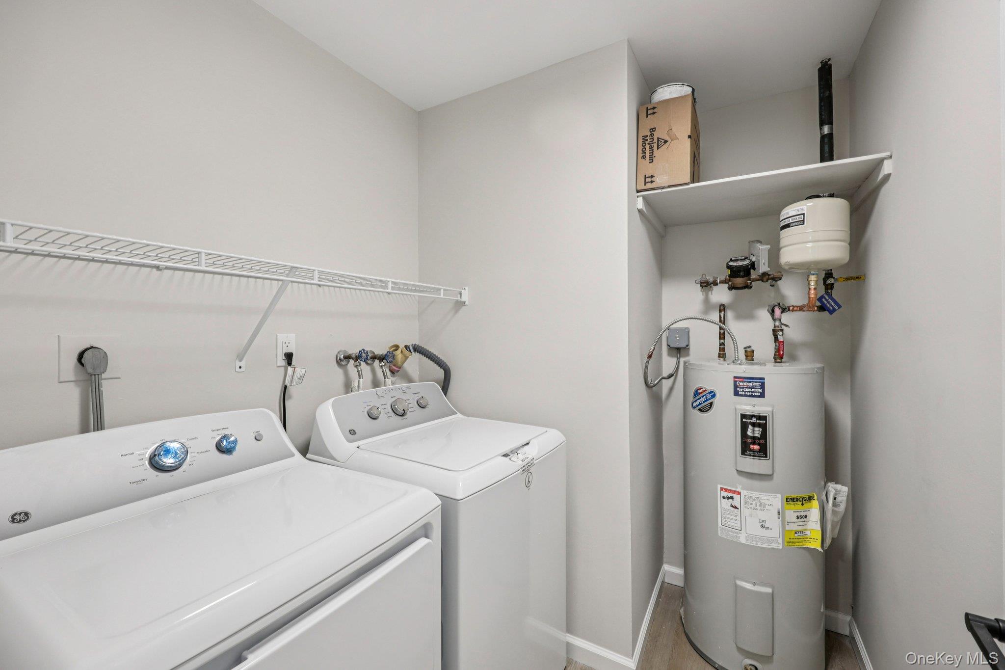 151 Laurance Lane Ridge, NY 11961 - Photo 26 of 33