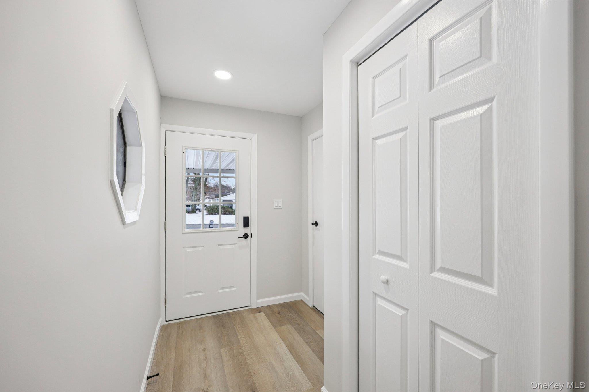 151 Laurance Lane Ridge, NY 11961 - Photo 6 of 33