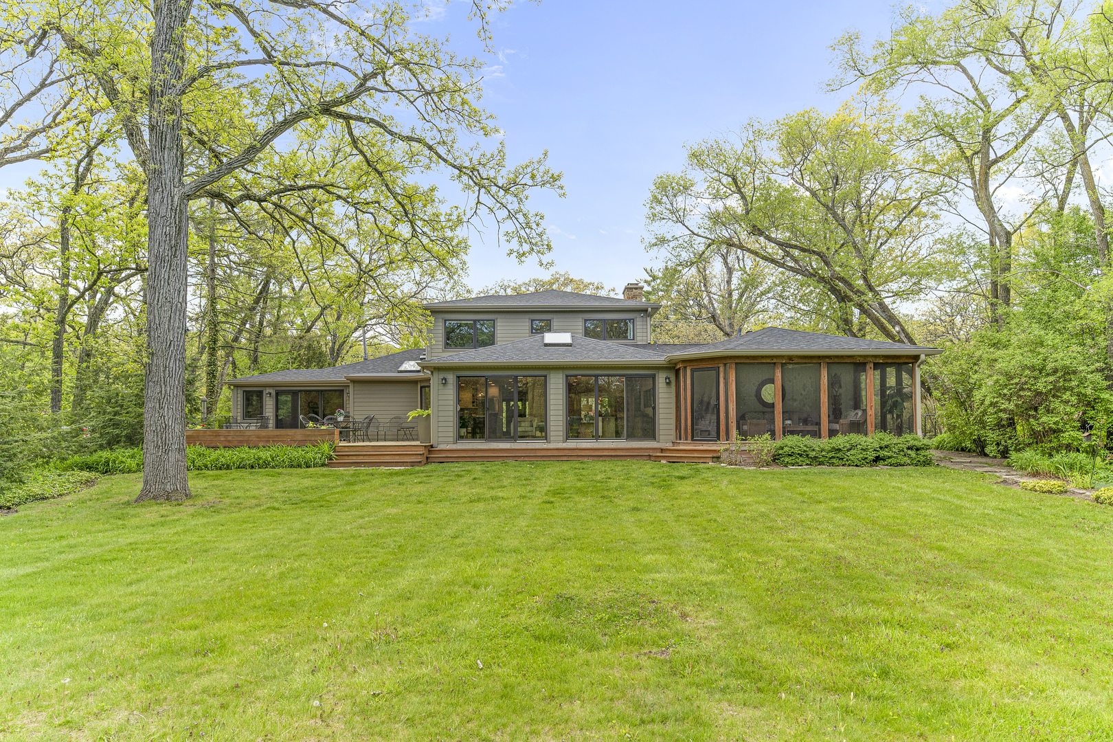 3525 Old Mill Road North Highland Park, IL 60035 - Photo 35 of 39