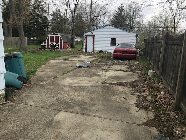 1696 Case Road Columbus, OH 43224 - Photo 2 of 3