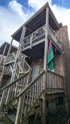 $249,000 | 3906 West Monroe Street, Chicago, IL 60624