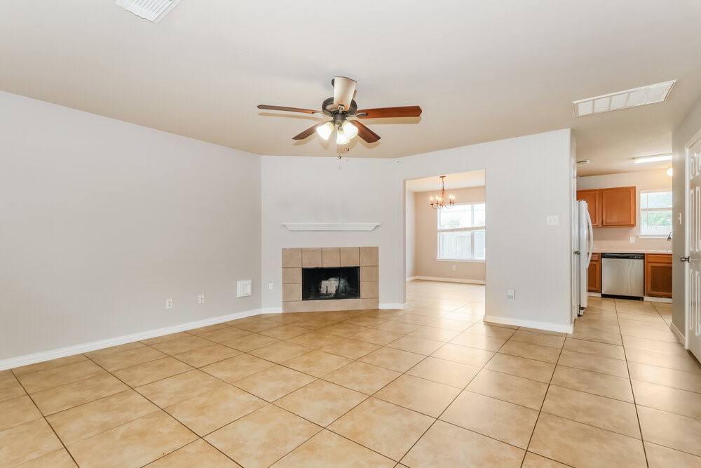 5219 Caymus Drive Spring, TX 77373 - Photo 4 of 17