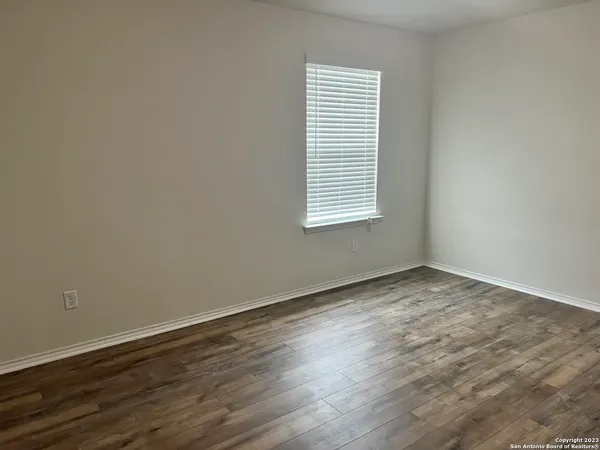 $2,850 | 27702 Azalea Creek, Boerne, TX 78015