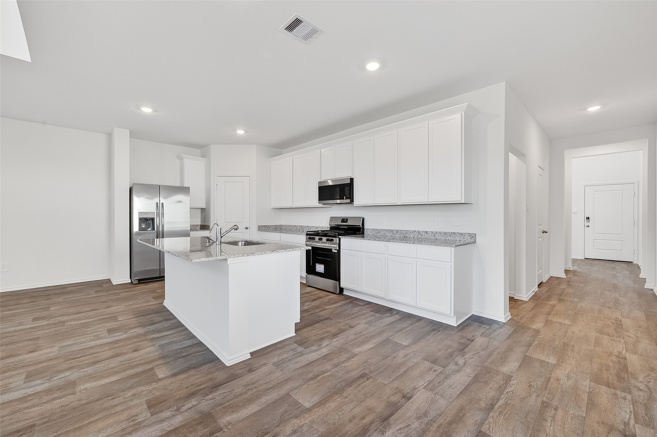 3711 Zoeys Way Fulshear, TX 77423 - Photo 15 of 50