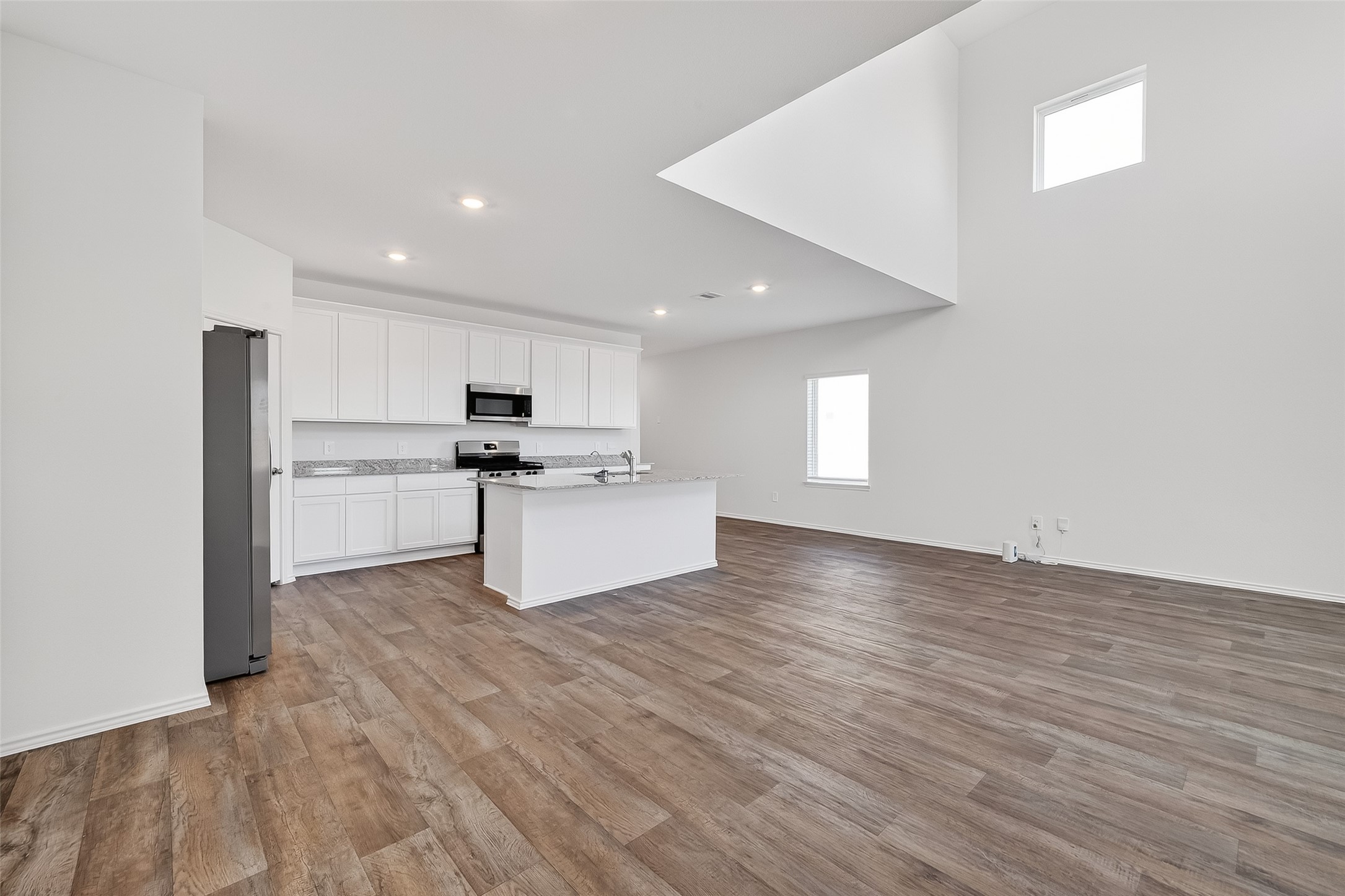 3711 Zoeys Way Fulshear, TX 77423 - Photo 18 of 50