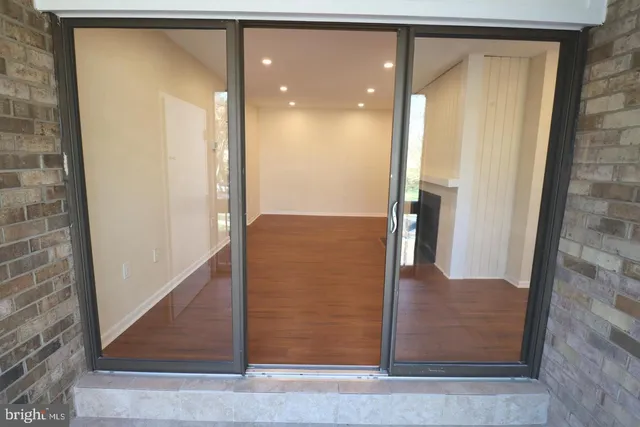 $1,600 | 10566 Twin Rivers Road, Unit E2, Columbia, MD 21044