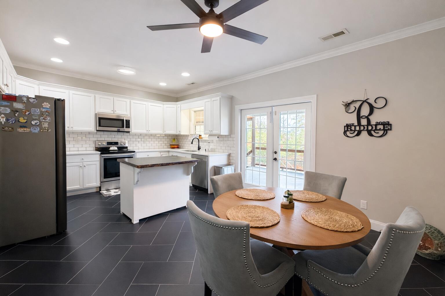 43 Stones River Drive Chickamauga, GA 30707 - Photo 7 of 26 4ead2304-b947-4a54-b39a-87d40f31932d