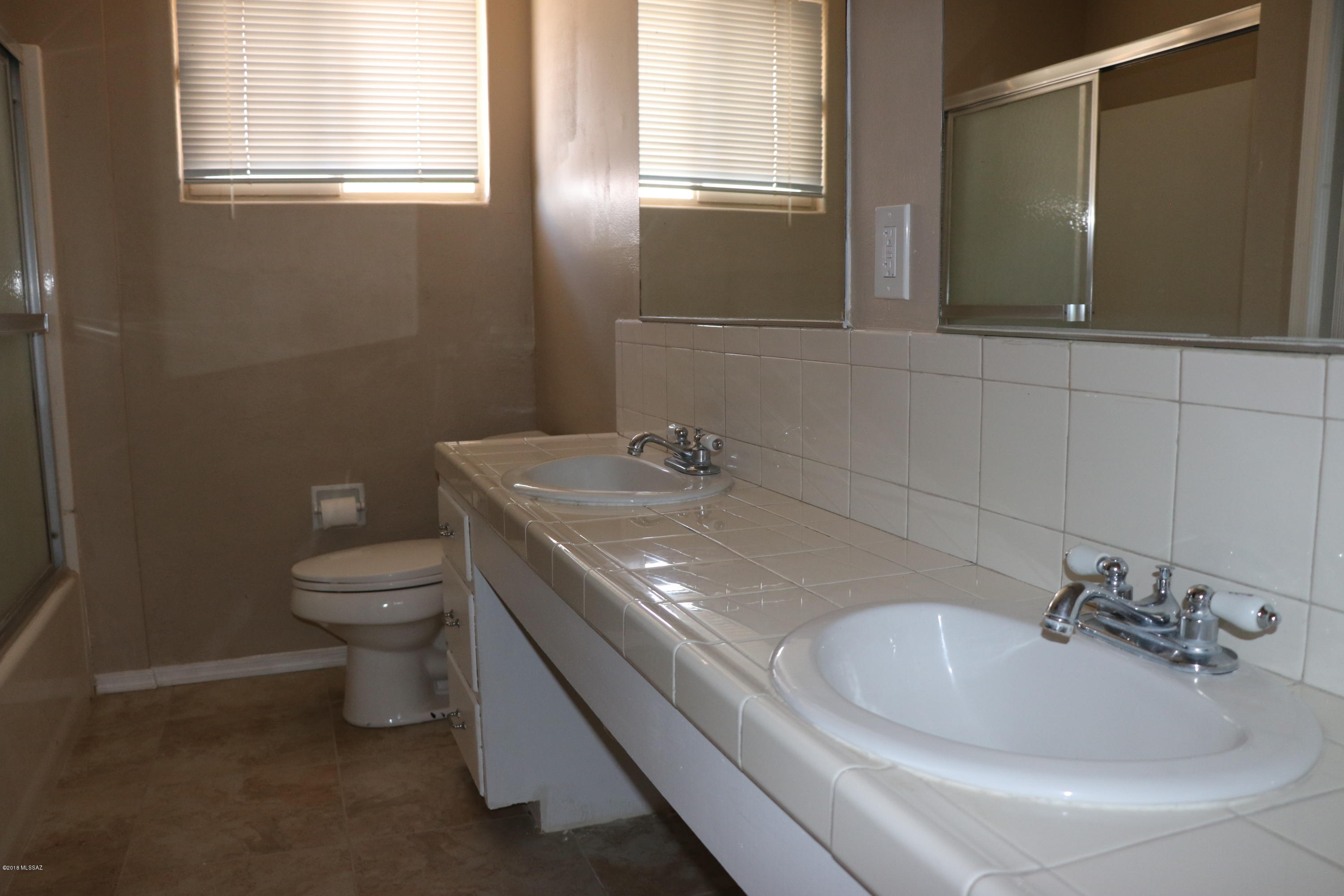 1918 West Spring Street Tucson, AZ 85745 - Photo 11 of 42 Gallery Image 11