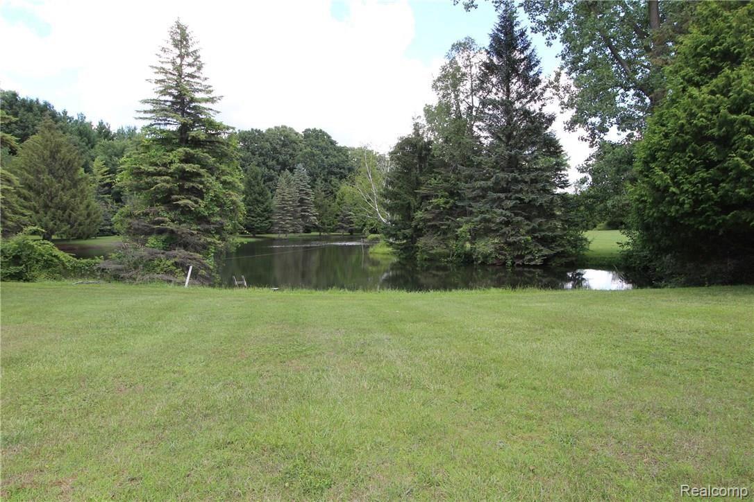 4665 Havens Road Dryden, MI 48428 - Photo 35 of 38 IMG_7947.JPG