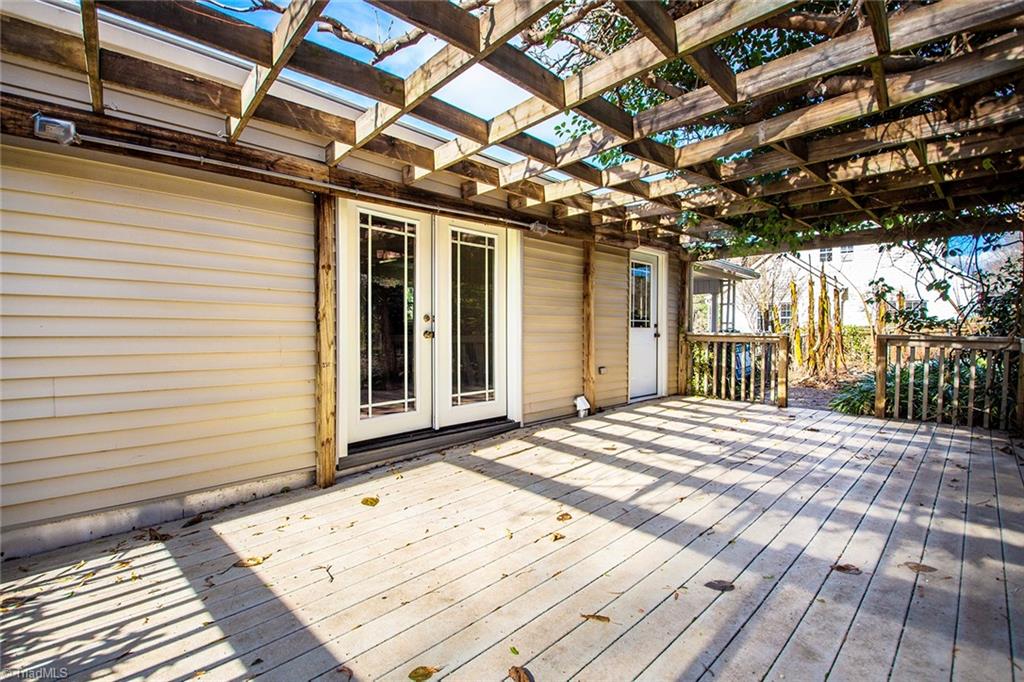 1643 Sandersted Road Southwest Winston-Salem, NC 27103 - Photo 18 of 27 Gallery Image 18