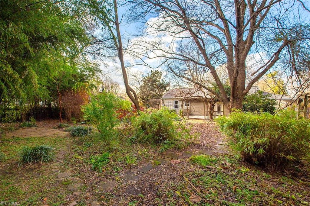 1643 Sandersted Road Southwest Winston-Salem, NC 27103 - Photo 24 of 27 Gallery Image 24