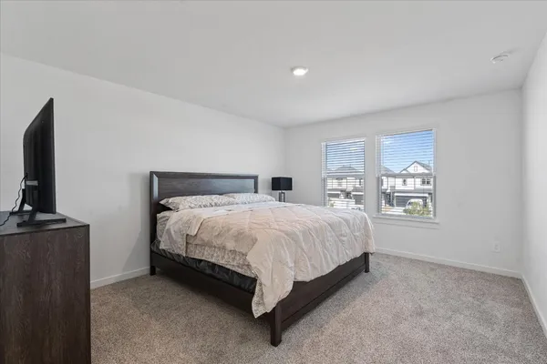 $2,400 | 3215 Rainwood Gate Drive, Houston, TX 77047