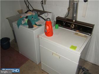 1502 Rainer Road Brookhaven, PA 19015 - Photo 2 of 6 Laundry Room