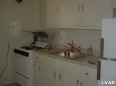 1546 Catasauqua Road Bethlehem, PA 18017 - Photo 4 of 4 Gallery Image 4