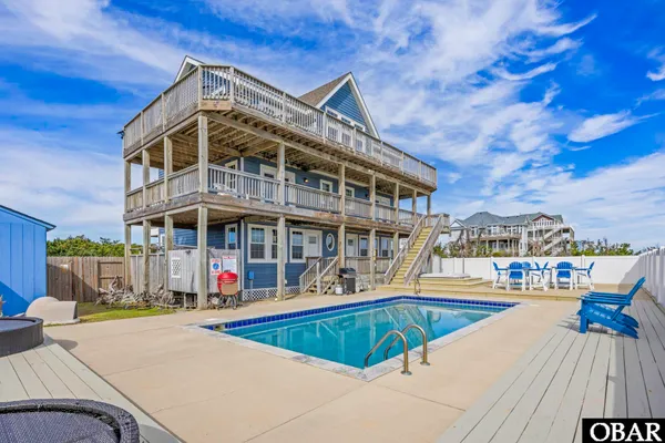 $1,995,000 | 25251 Lee O'Neal Lane, Waves, NC 27982