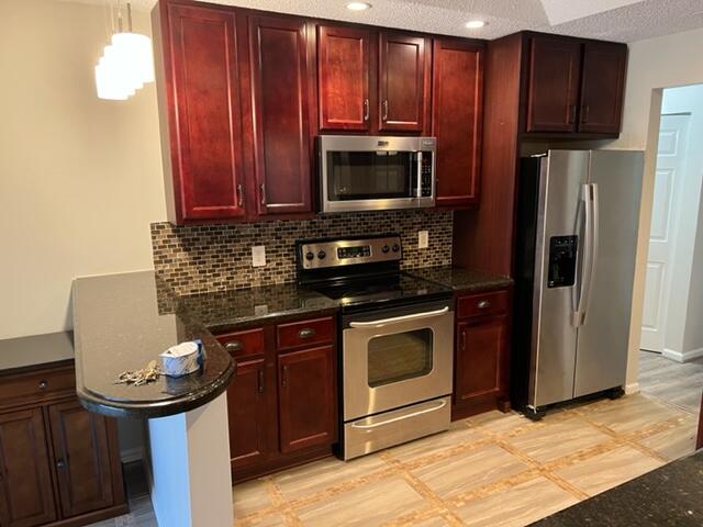7990 Palacio Del Mar Drive Boca Raton, FL 33433 - Photo 4 of 15 kitchen 5
