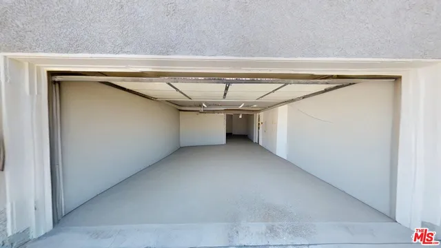 $1,570,000 | 535 Woodbury Road, Glendale, CA 91206