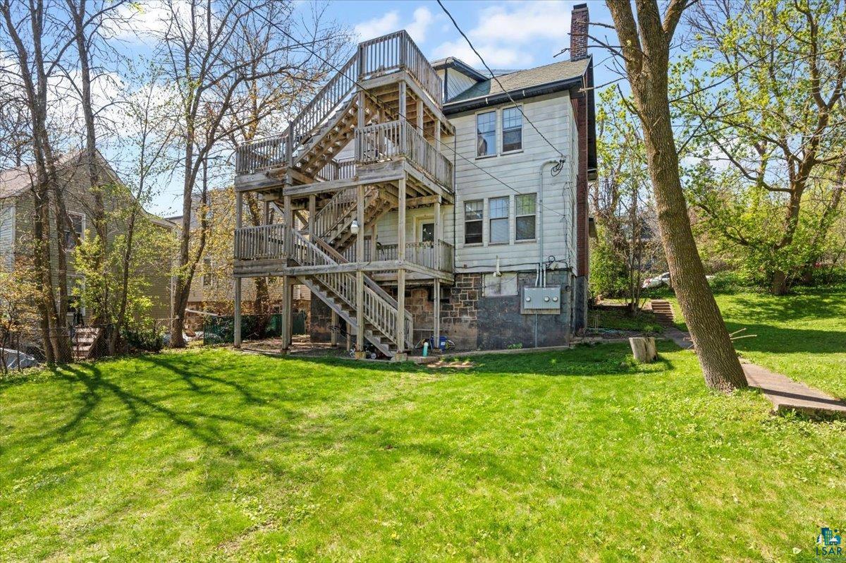 2024 West 4th Street Duluth, MN 55806 - Photo 2 of 41 Back