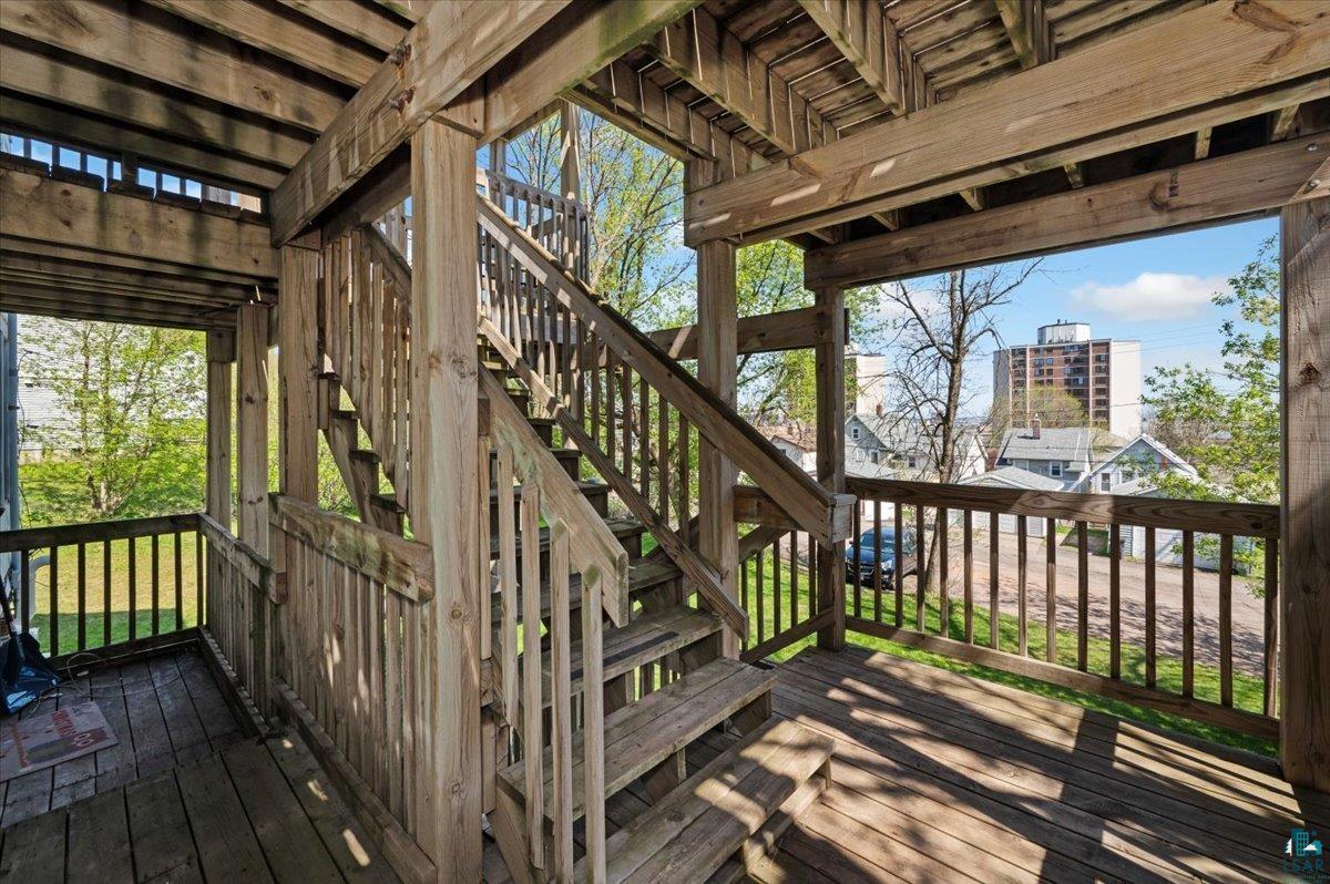 2024 West 4th Street Duluth, MN 55806 - Photo 8 of 41