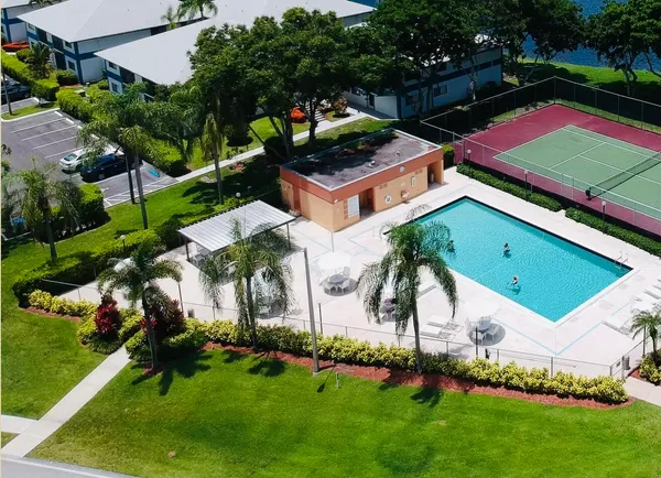 $2,700 | 15072 Ashland Place, Unit 117, Delray Beach, FL 33484