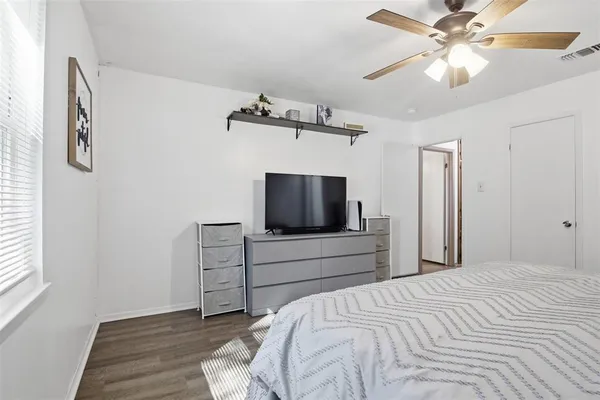 $260,000 | 1018 Princeton Place, Cleburne, TX 76033