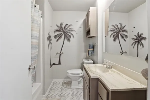 $260,000 | 1018 Princeton Place, Cleburne, TX 76033