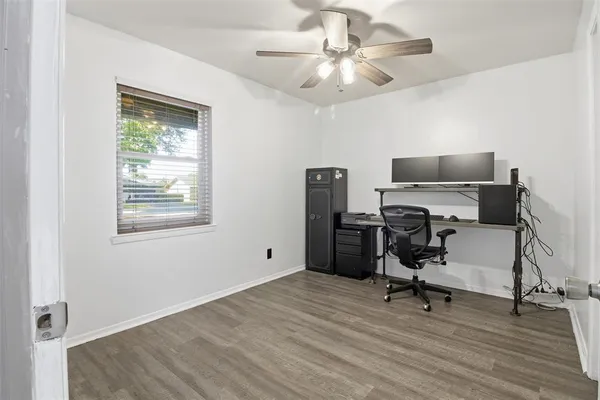 $260,000 | 1018 Princeton Place, Cleburne, TX 76033